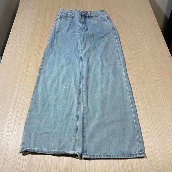 Enlisted Denim - Enlisted Light Wash Wide Leg Jeans Pink Bow Embroidery High Waist Denim 28x31